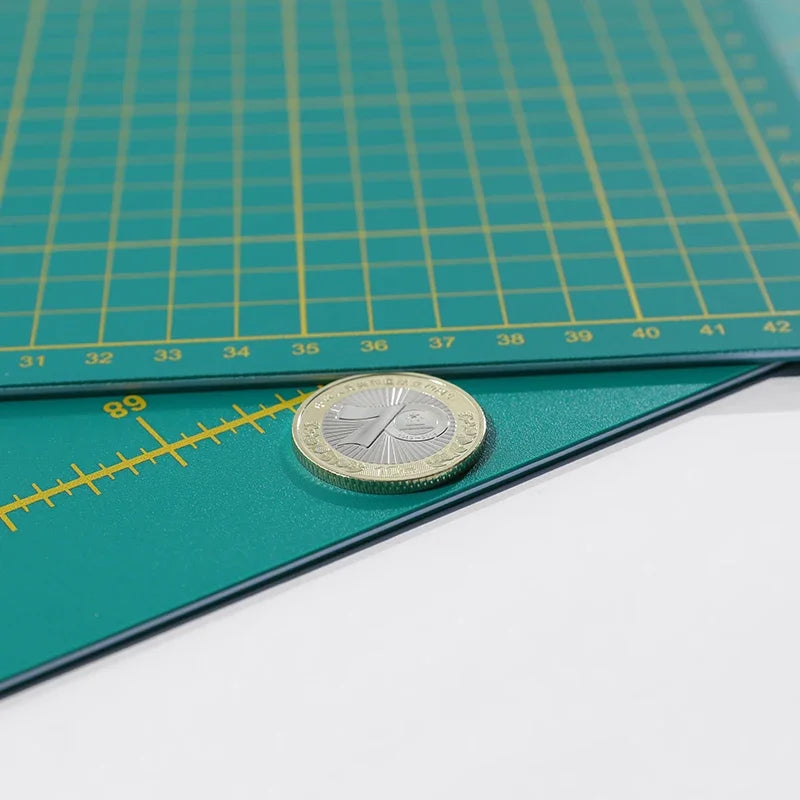 سجادة قطع كبيرة جدًا من Clocore مقاس 1*2 متر للخياطة والهوايات المنزلية والحرف اليدوية، ذاتية الشفاء، ذات قلب أبيض، مثالية للتطريز والمشاريع الفنية