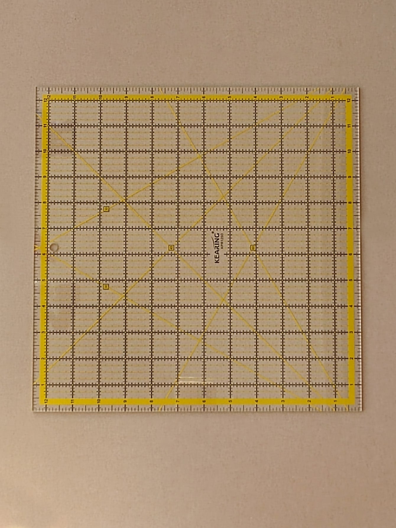 مسطرة مربعة من الأكريليك مقاس 12.5 بوصة
