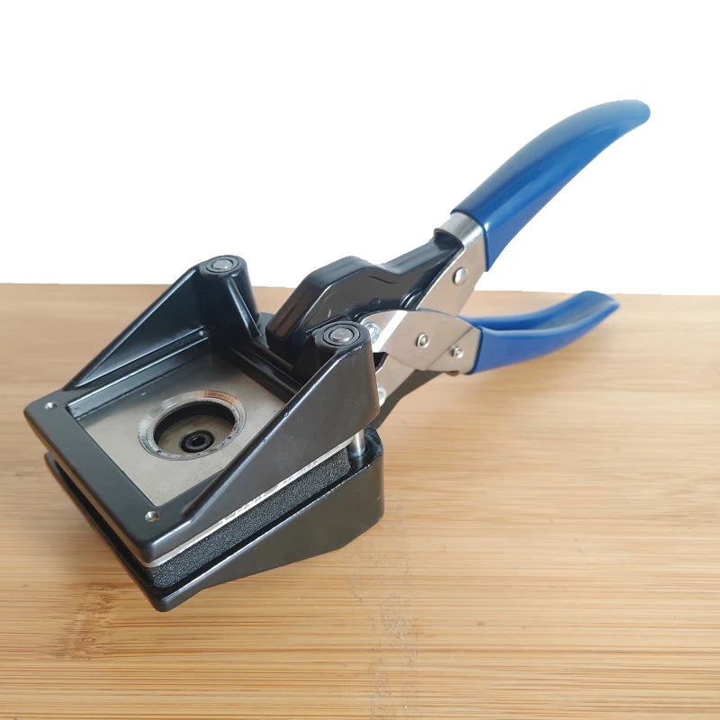 ثقّابة كبيرة بقطر ١٠-٤٠ مم | للبطاقات وورق الصور | متوفرة بأحجام مخصصة