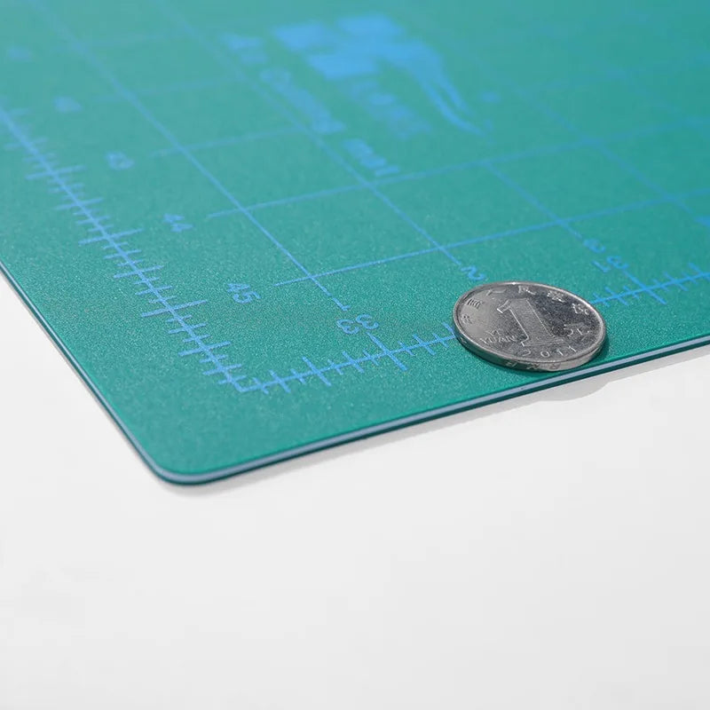 Clocore A0 Cutting Mat Super Large Size Cutting Board Mat White Core 3mm Thickness 90cm*120cm（46*34“）